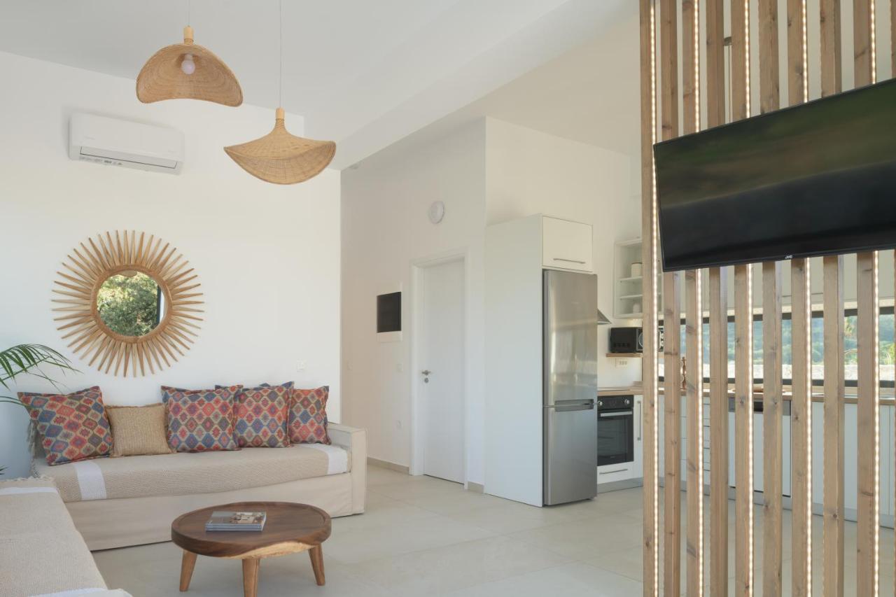 Pelagias Villa Lefka With Heated Pool Mathés المظهر الخارجي الصورة